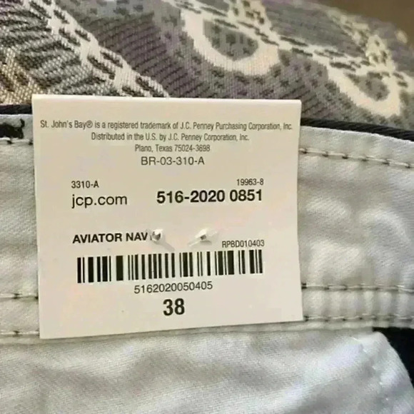 St John’s Bay shorts NWT - Picture 5 of 6